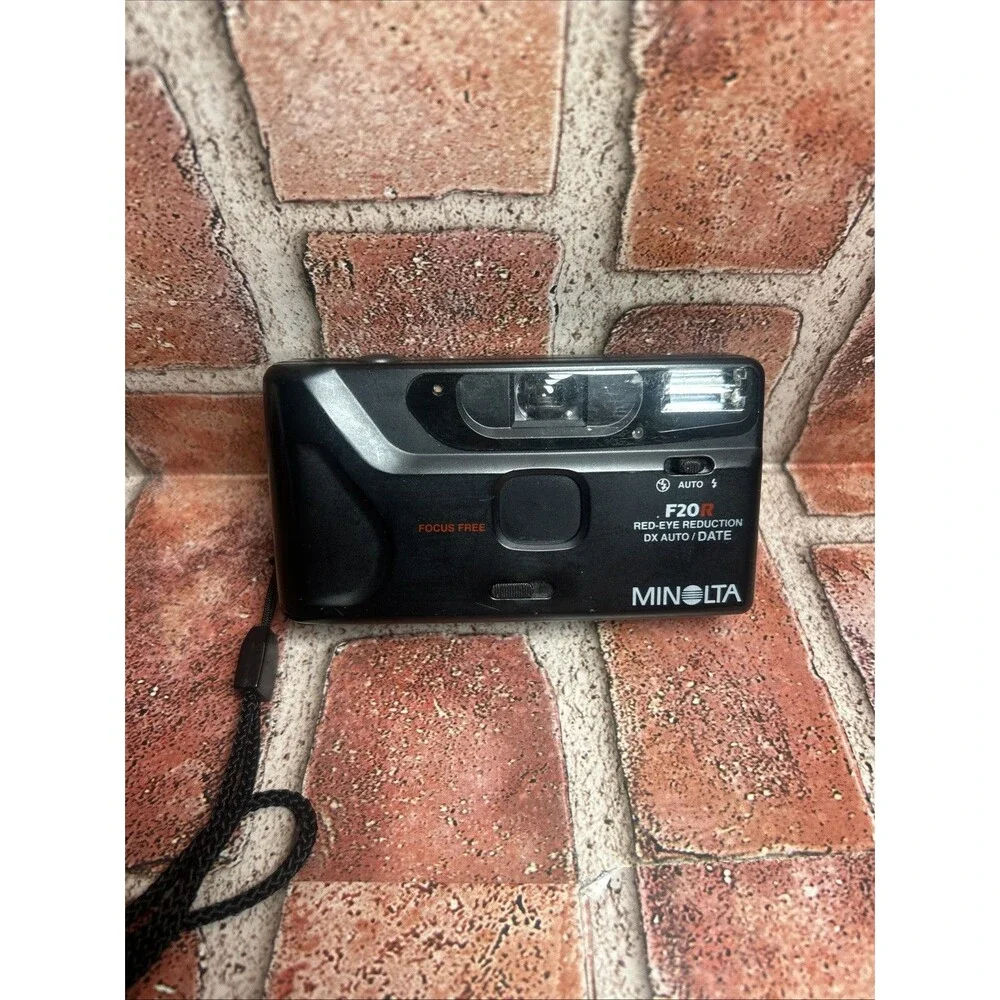 Minolta F20R Red-Eye Reduction Auto Focus 35mm Film Camera Untested For Parts